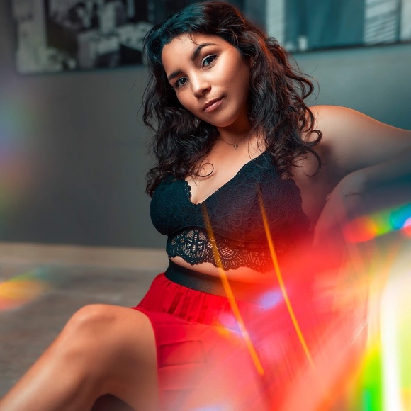 Meet your Posher, Lily - Picture 1 of 1